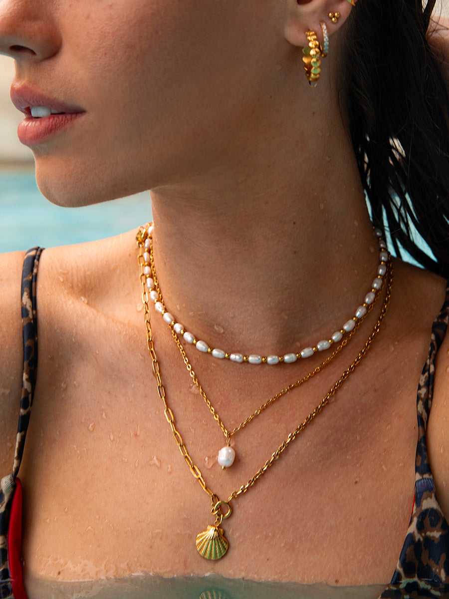 Collares