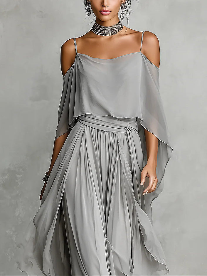 Conjunto en Chiffon Gris: Top y Pantalón