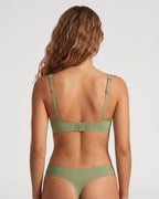 Conjunto Bralette Sin Costuras de Escote Cuadrado + Braguita