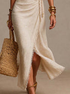 Clemencia | Vestido Midi en Lino con Escote Cruzado y Encaje