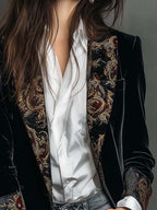 Léontine | Blazer Entallado Estampado Barroco Negro