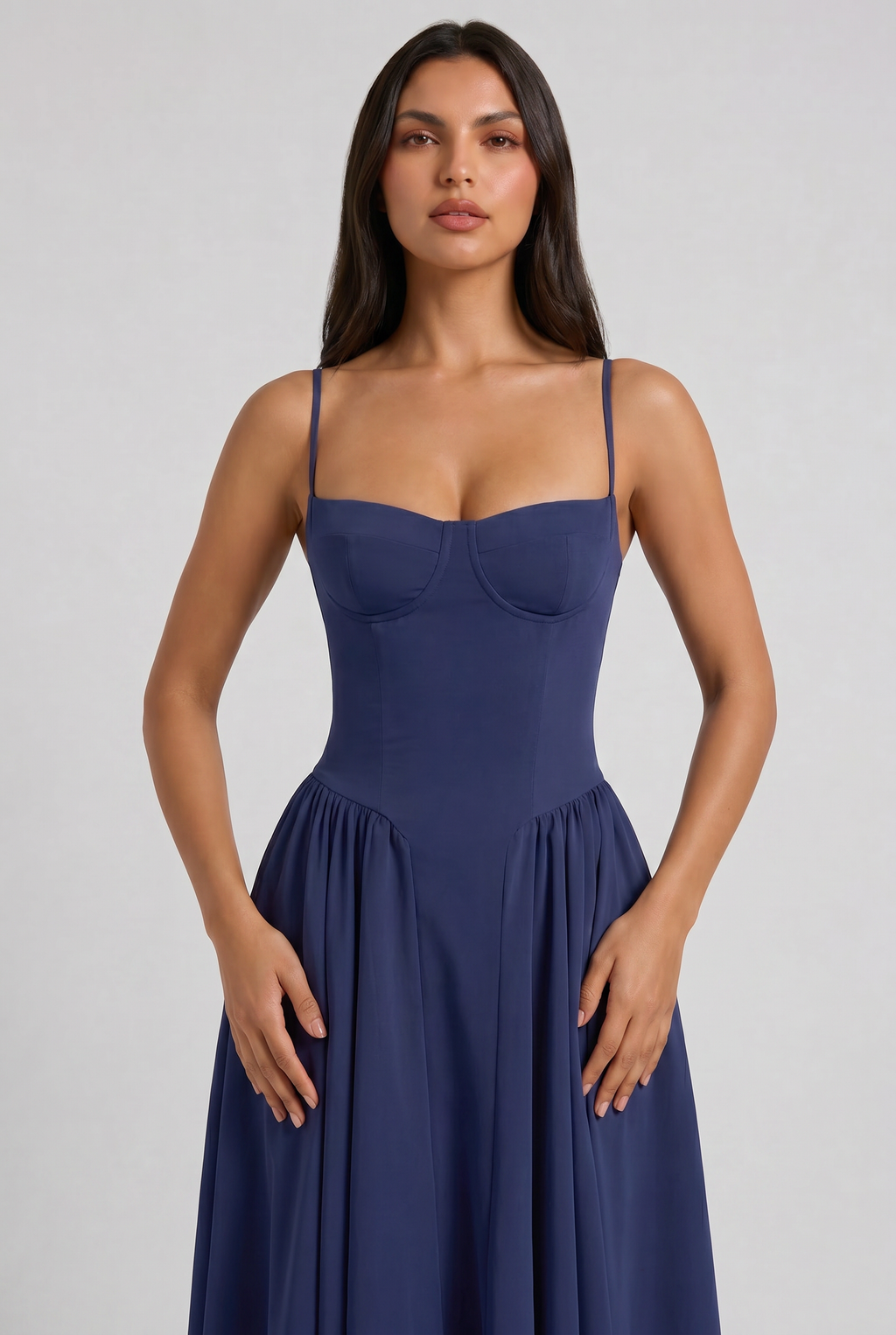 Nea - Vestido Corset con Falda Acampanada