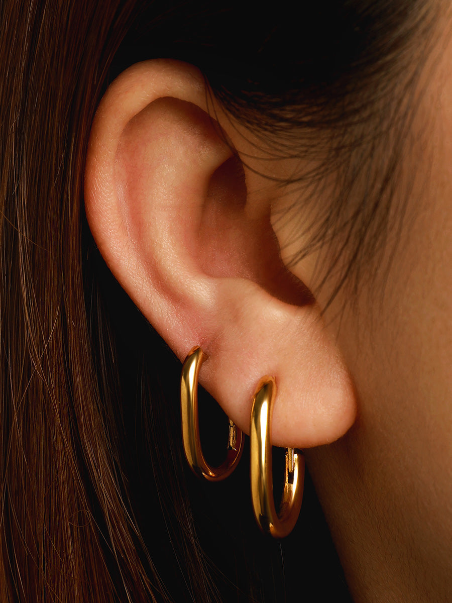 Pendientes Atractivo "U"