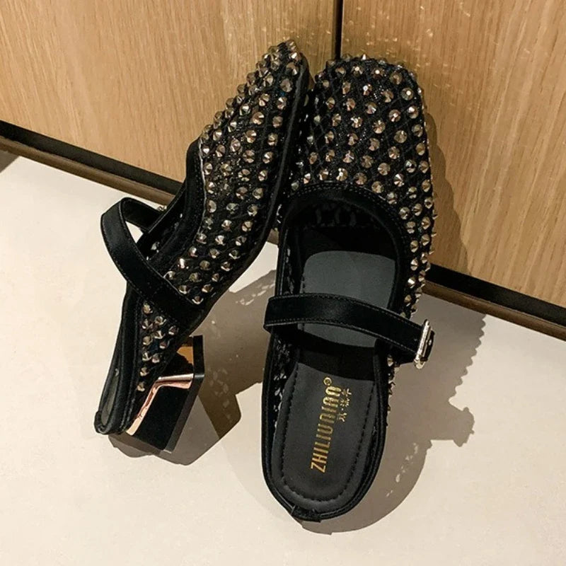 MONTAIGNE™ | Sandalias Tipo Mule con Punta Cuadrada y Pedrería de Malla