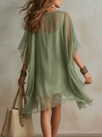 Vestido Mini Vaporoso en Chiffon Verde con Escote en V