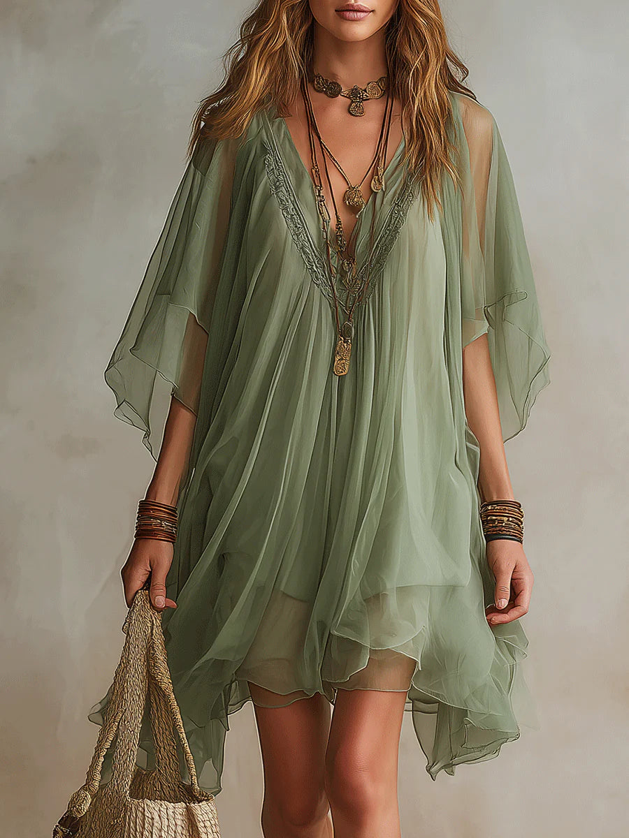 Vestido Mini Vaporoso en Chiffon Verde con Escote en V