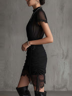 Vestido Mini en Chiffon Negro con Cintura Plisada