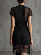 Vestido Mini en Chiffon Negro con Cintura Plisada