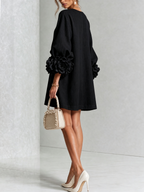 Cecilia | Vestido Mini en Mezcla de Lino con Puños de Rosa, Negro