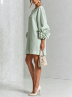 Delia | Vestido Mini en Mezcla de Lino con Puños de Rosa, Verde Salvia
