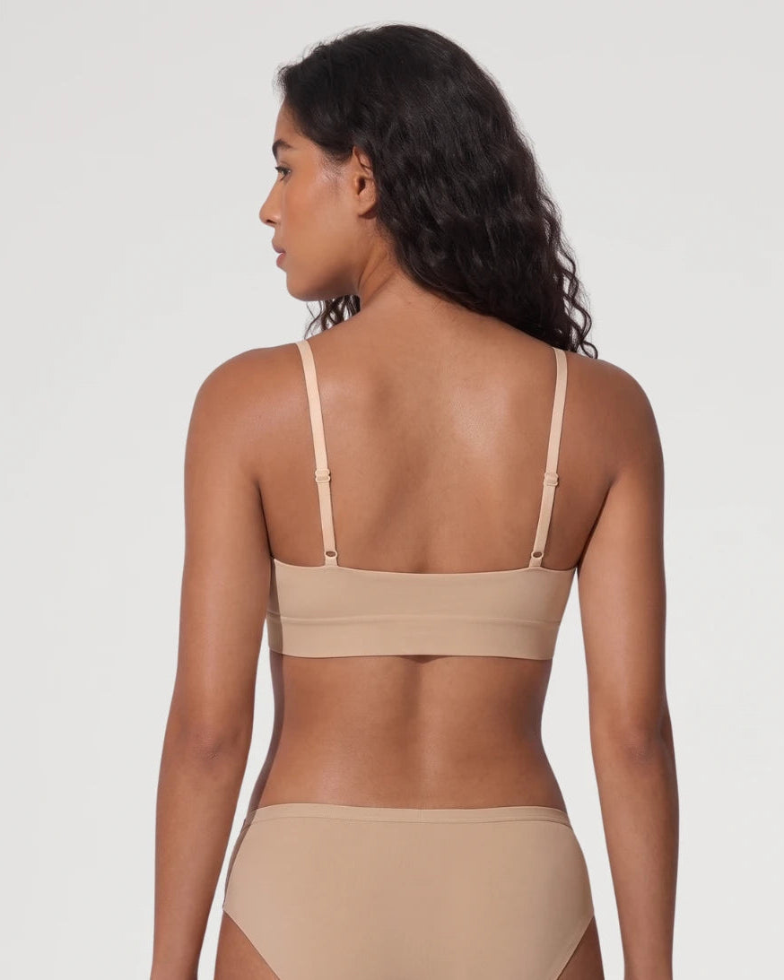 Bralette Sin Costuras Sin Relleno con Escote Redondo