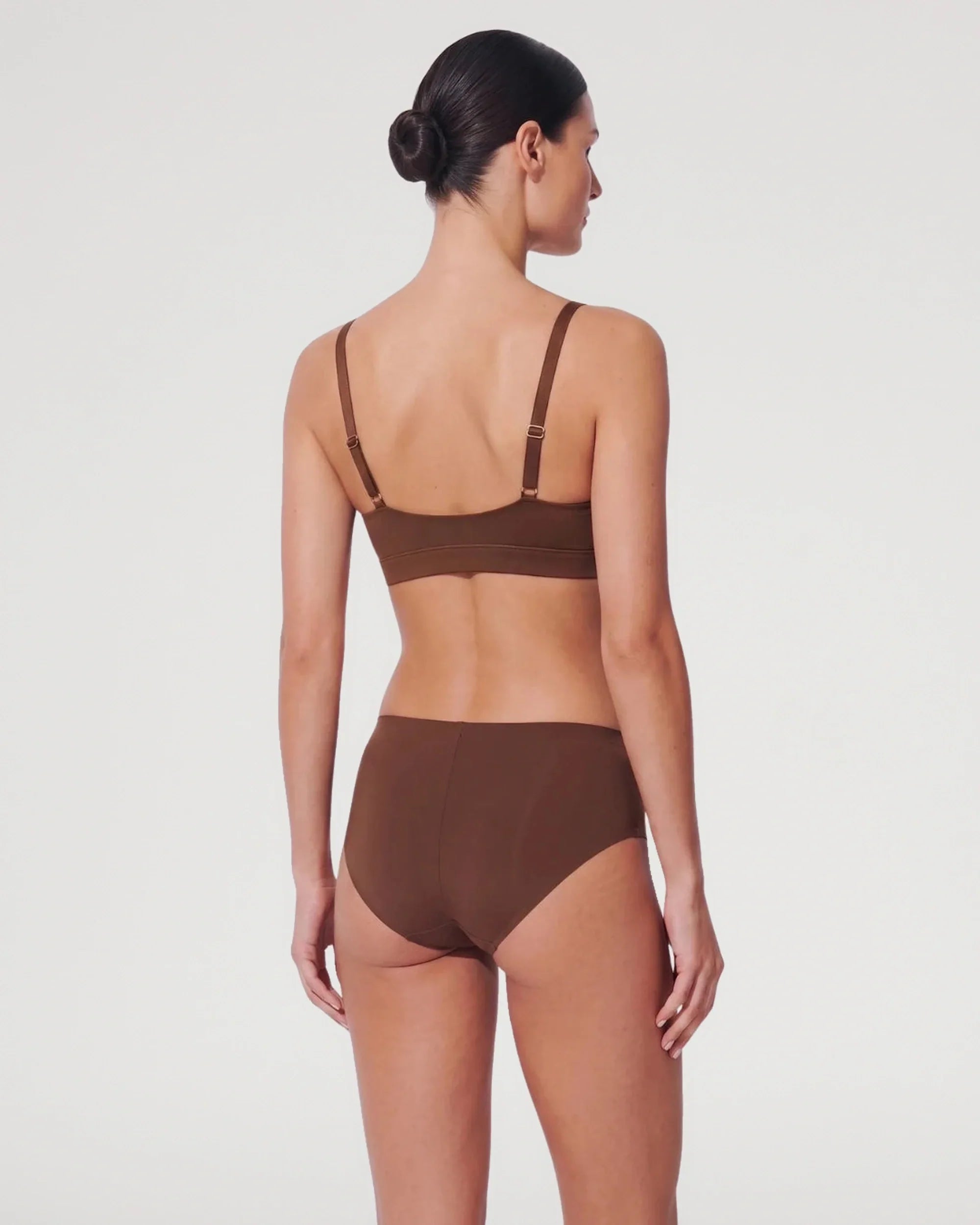 Bralette Diario Escotado Sin Aros con Relleno