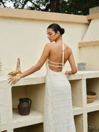 Vestido halter con tirantes y volantes en la espalda