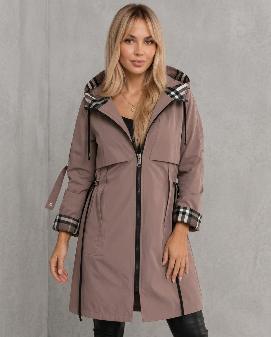 Mabel | Parka Impermeable con Capucha y Detalles a Cuadros