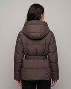Chaqueta Acolchada Corta con Cinturón y Capucha