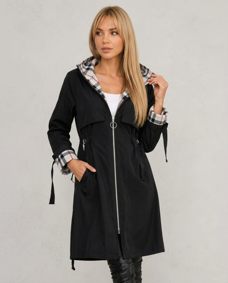 Mabel | Parka Impermeable con Capucha y Detalles a Cuadros