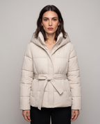 Chaqueta Acolchada Corta con Cinturón y Capucha